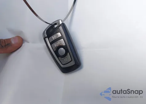 2012 BMW 750I xDrive из США, поврежденный, VIN WBAKC6C51CDX99601